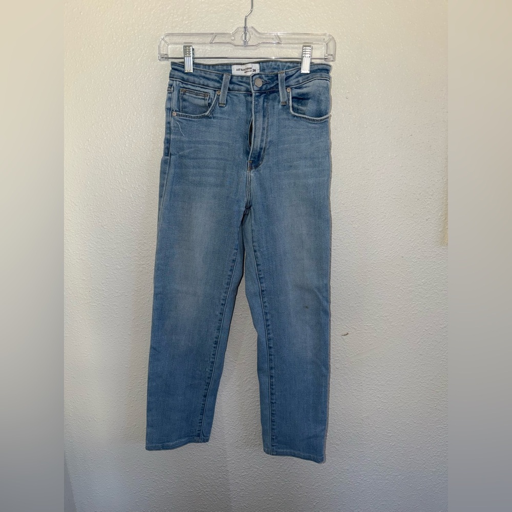 Just Black Women's Light Blue Jeans